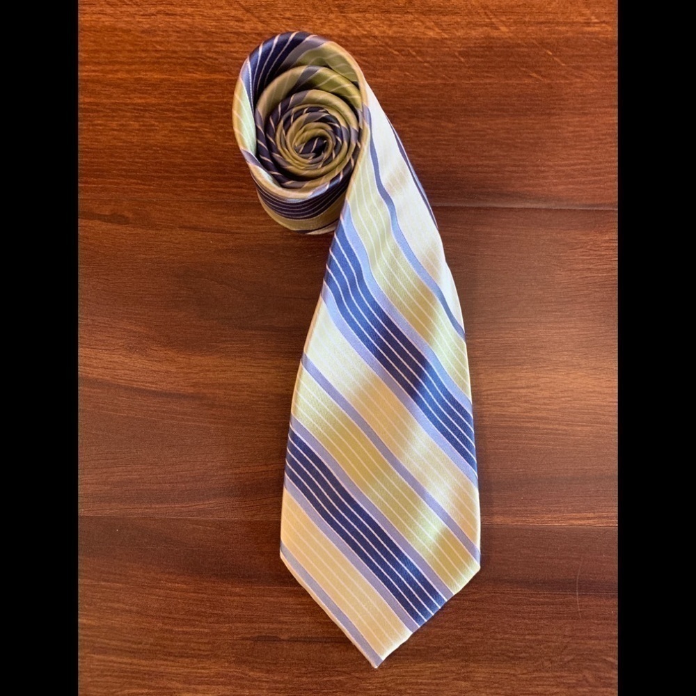 🌿SALE🌿JONES New York 100% Silk Striped Necktie